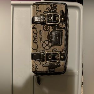 Couch wallet use like new